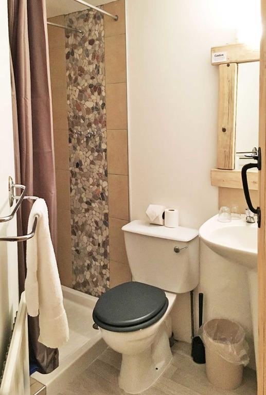 Chalet Eterlou Hotel Тин Екстериор снимка